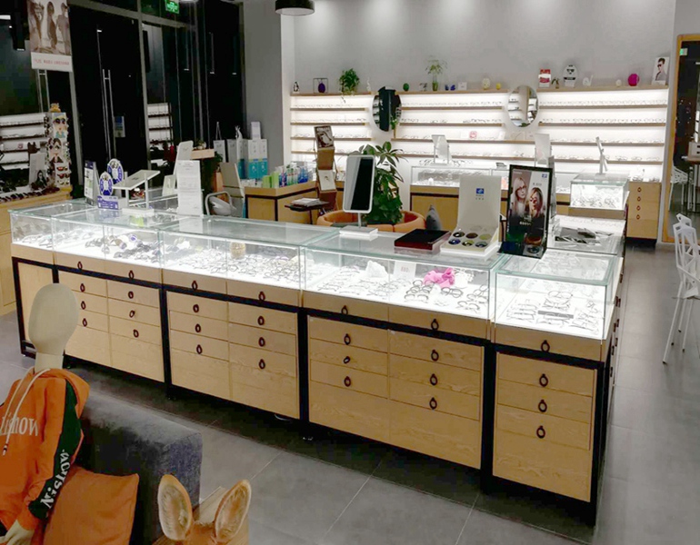 眼镜展柜专区—意特优斯